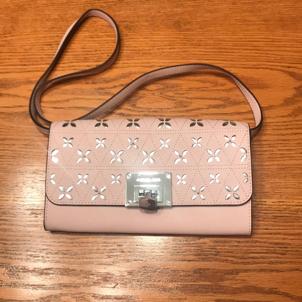 NWT Michael Kors pink purse!